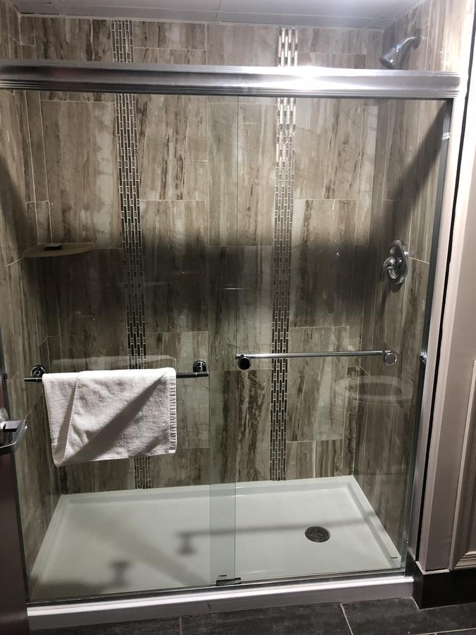 The Lincoln Hotel Philadelphia Тревос Экстерьер фото