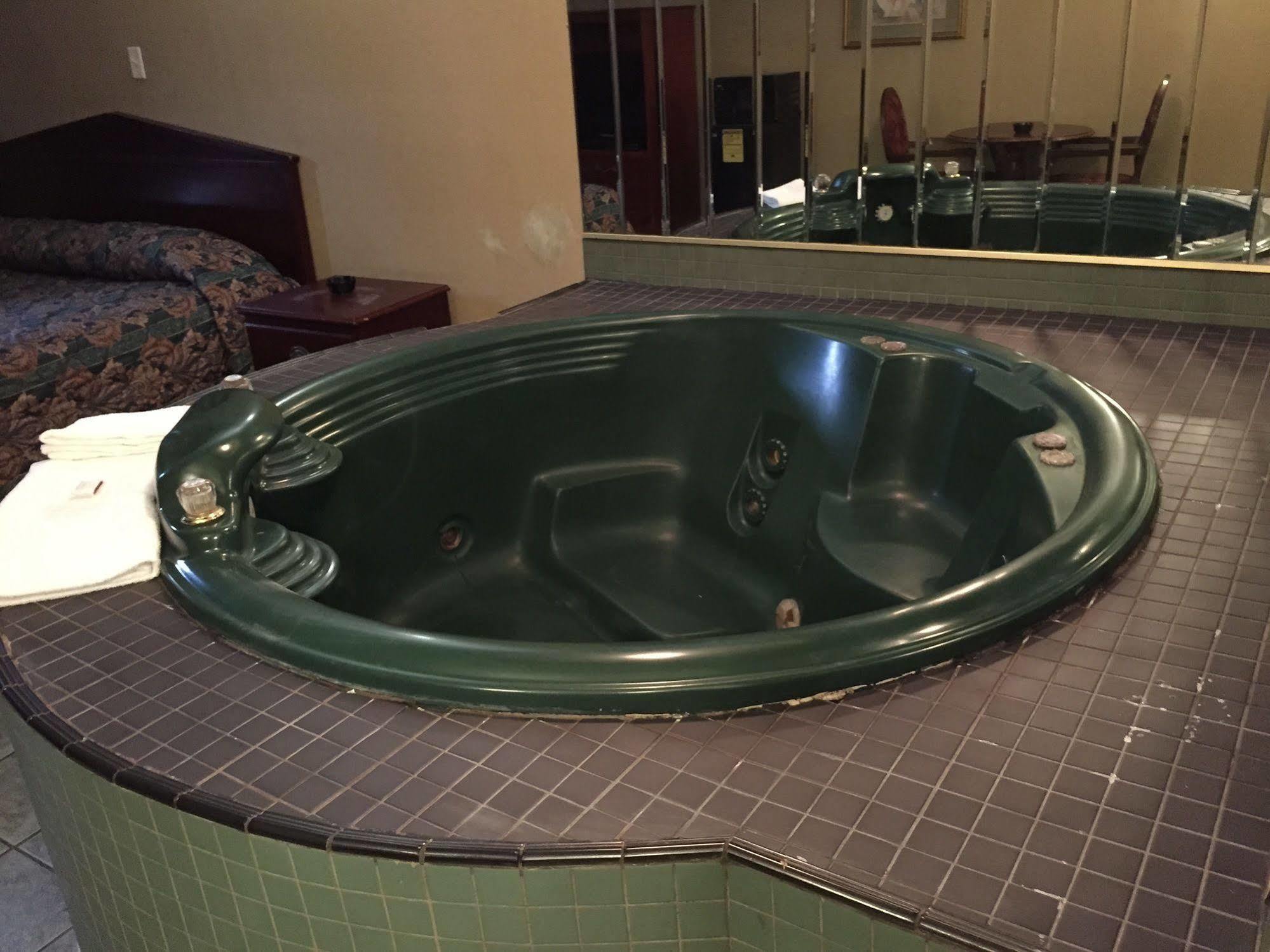 The Lincoln Hotel Philadelphia Тревос Экстерьер фото